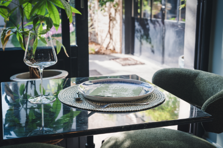 Table dressée à Maison Vitis